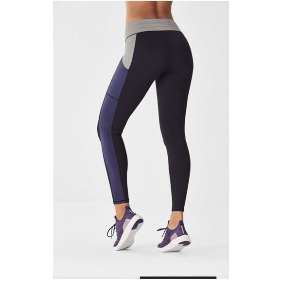 Fabletics Salar Statement Powerhold Legging Black / Blue Size Small - Picture 2 of 6